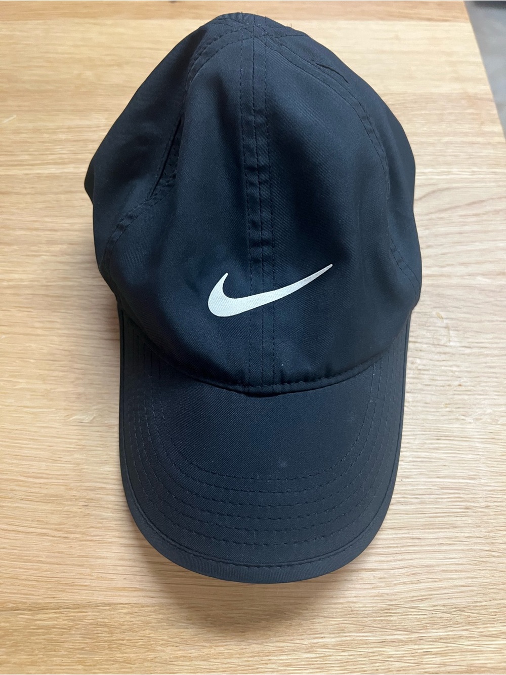Nike Women Black Performance Baseball Cap with White Swoosh